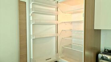 Standard Apartment, Balcony, River View | Interior