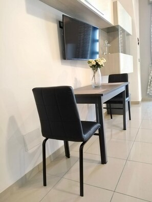 Dining - Spàzio apartments Garibaldi (Catania)