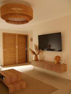 Interior - New apartment "La vieille maison", near Serre Chevalier (Villar-Saint-Pancrace)