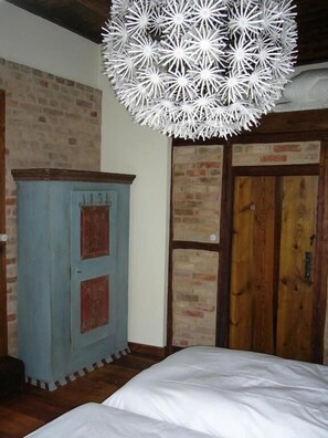 House, 2 Bedrooms, Garden View | Iron/ironing board, free WiFi - Gites Les Petits Tisserands (Epfig)