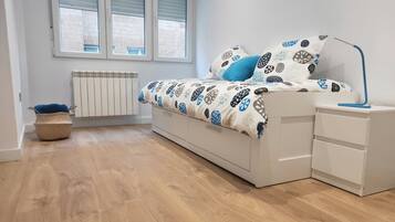 3 chambres, fer et planche Ă repasser, Wi-Fi, draps fournis