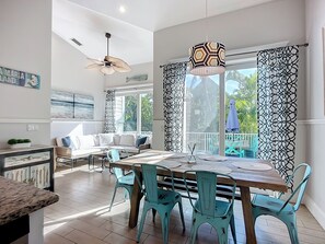 Interior - Island Escape- 4 bedrooms with private pool and spa!! (Holmes Beach)
