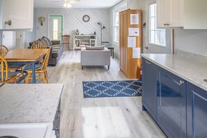 Interior - Whimsical Waterside Cottage (Sharbot Lake)
