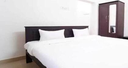 Collection Arunachaleswarar Residency