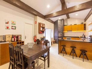 House | Dining - Spacious Country House in Penafiel (Penafiel)