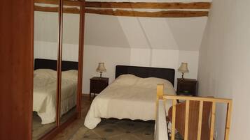 1 Schlafzimmer, WLAN, BettwÀsche