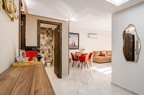 Interior - Studio cosy avec patio privé •Centre Rabat• Océan (Rabat)