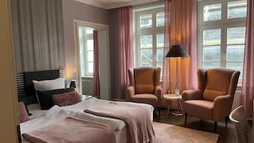 Desk, laptop workspace, blackout drapes, free WiFi