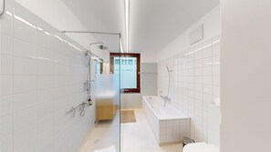 Bathroom - BASELLODGING Schönau Serviced Living (Basel)