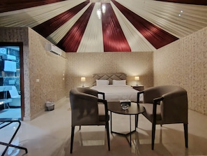 Comfort Double Room, Balcony, Mountain View | Spa - Wadi Rum Adventure Camp (Wadi Rum)