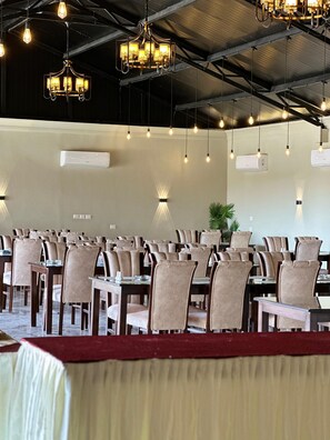 Comfort Double Room, Balcony, Mountain View | Banquet hall - Wadi Rum Adventure Camp (Wadi Rum)