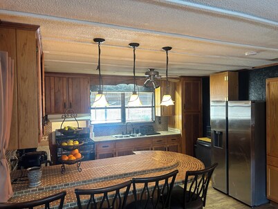 Charming 3-bedroom house in beautiful Georgiana with AC on 18 acres with pond 