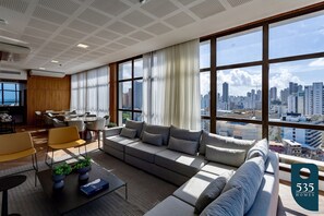 TV - Enjoy sea view from 11th floor 200m from the sea (Salvador)