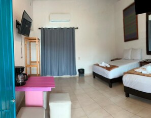 Standard Loft | Laptop workspace, free WiFi - Casa Papalo (Palenque)