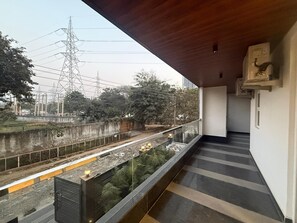 Property grounds - The Hi-rise (Gurugram)