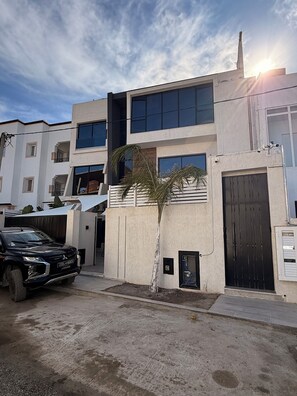 Exterior - Lovely 2-bedroom apartment with AC in quaint Nabeul (Nabeul‎)