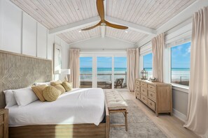 8 bedrooms, iron/ironing board, travel cot, Internet - Magic Conch | Easy Beach Access|Private Pool|Golf Cart (Panama City Beach)
