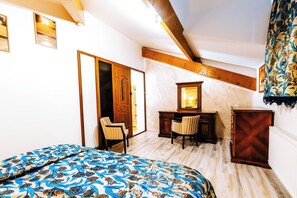 7 bedrooms, iron/ironing board, WiFi, bed sheets - Domaine Entier de charme Sud-Ouest: Quiet heated swimming pool near Bordeaux 14 people (Saint-Gervais)