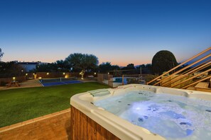 Terrace/patio - Golf Oasis Near Scottsdale w/ Heated Pool, Hot Tub, Pickleball, Games (Fountain Hills)