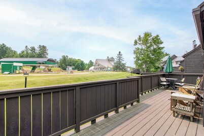 Ski-In/Ski-Out 5BR at Burke Mountain Base, Sleeps 14