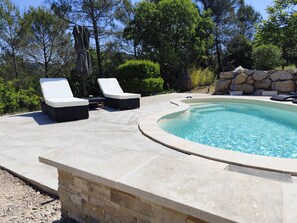 Outdoor pool - Provencal house with swimming pool near the Verdon. Peace and quiet guaranteed. (La Verdière)