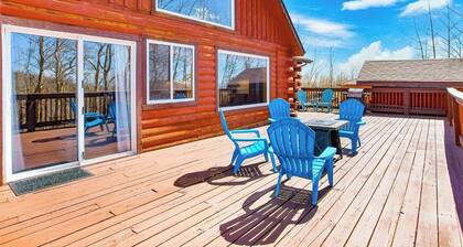 Aspen Grove Haus - Private Family & Pet Friendly Cabin - 3 bd/2ba - Starlink