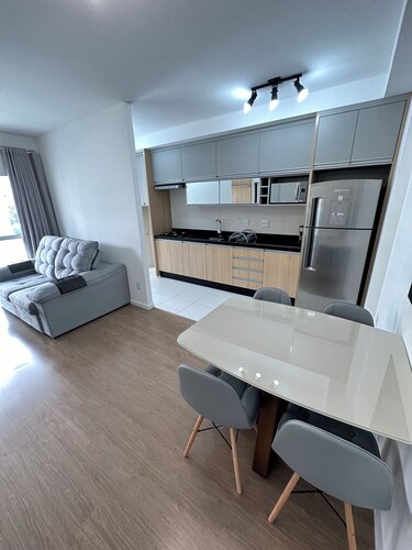 Top 10 - Gleba Palhano (most prestigious neighborhood in Lda), Air, spotless, comfortable and beautiful.