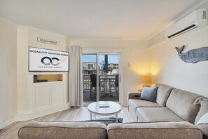 TV - Harbour Bay 5, Beautiful 3BR Modern Bayside Townhome, Quiet! (Ocean City)