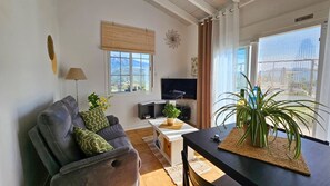 Living area - Casita johanna: Unique accommodation for two in southern Spain (Viñuela)