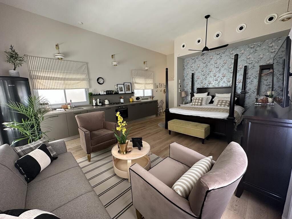 1 bedroom, iron/ironing board, bed sheets