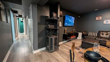 TV