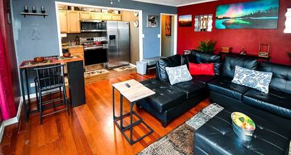Modern High-Floor condo at Heart of Downtown & Skyline Balcony