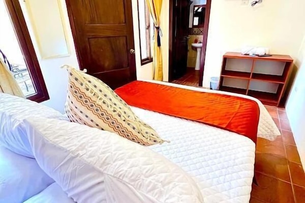 Dobbeltrom – deluxe | Strykejern/-brett og wi-fi (inkludert)