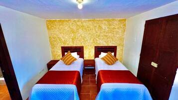 Iron/ironing board, free WiFi