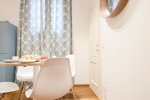 Dining - Diva apartment near San Marco square (Venezia)