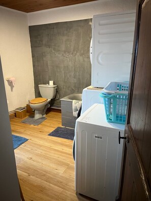 Shower, hair dryer, towels - Lou Castel - Medieval castle (Le Clapier)