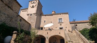 Lou Castel - Medieval castle