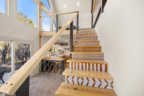 Interior - Stylish Modern peaceful 2- bedroom with a loft Near 1.5 miles from Granbury (Granbury)