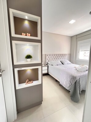 2 bedrooms, free WiFi, bed sheets, wheelchair access - Apartment with safety netting, heated pool, and gym. (Capão da Canoa)