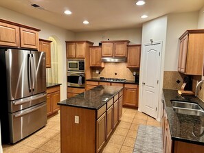 Dishwasher - Luxury North Valley Home, 3 bedroom, private Pool, Furnished Monthly Rental (Albuquerque)