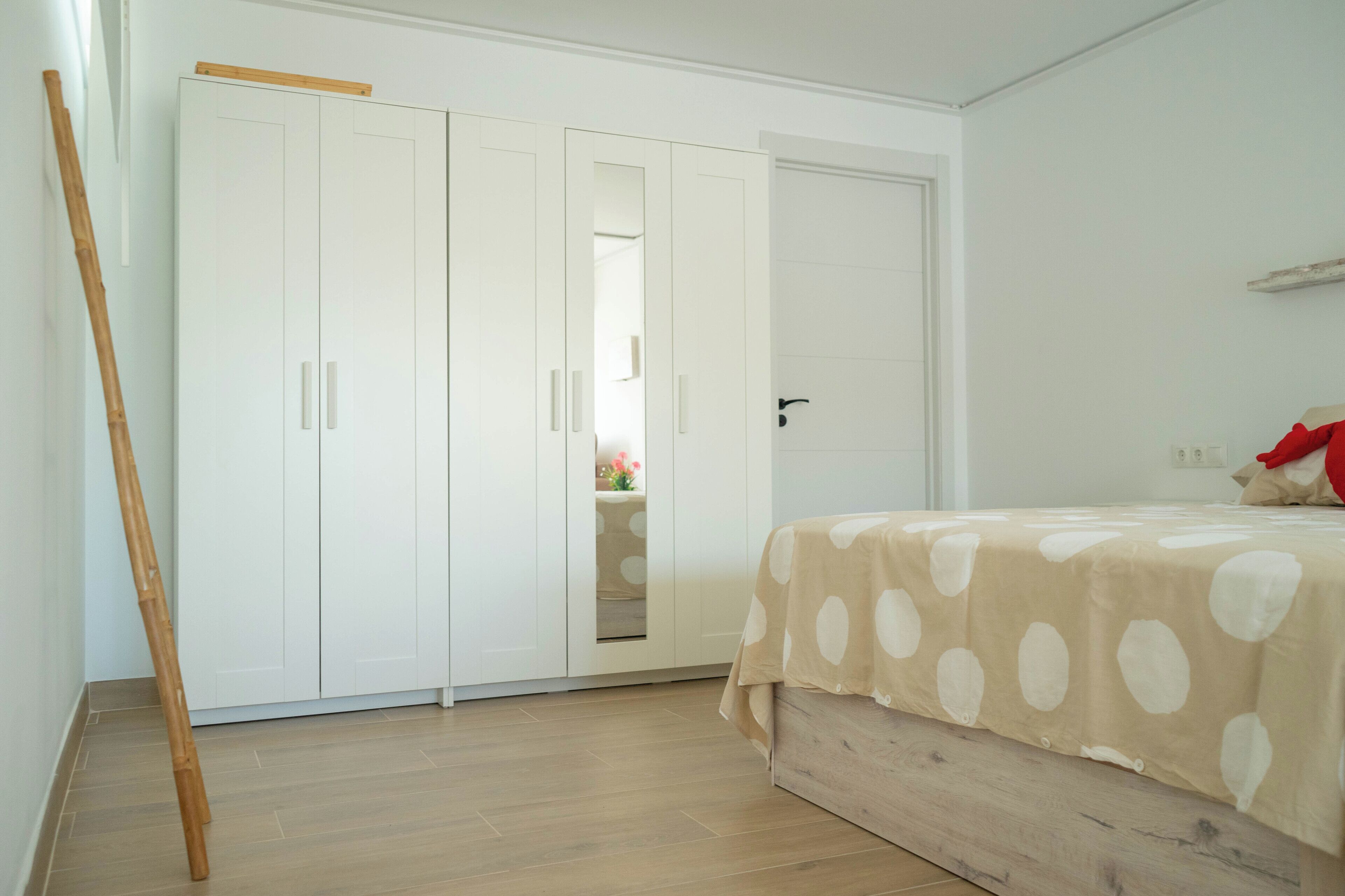 Bügeleisen/Bügelbrett, WLAN, Bettwäsche