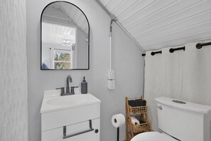 Chuveiro, secador de cabelo