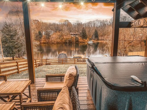 Sip, Soak & Stay | Bourbon Trail Lakehouse Gem