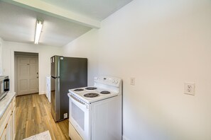 Microonde, forno, piano cottura