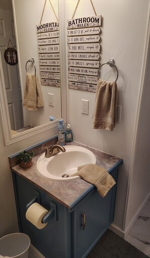 Unclassified image, 5 of 36, button - Relaxing Retreat Near Norfork Lake and White River (Salesville)