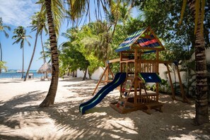Children’s area - Premier 2 Bedrooms Beach Front Condo (Punta Cana)