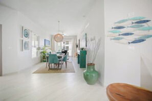 Dining - Cozy 3BR Beachfront view Condo (Punta Cana)