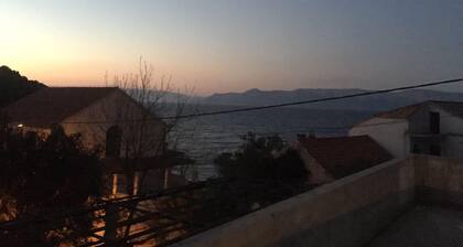 Guest House Hazdovac Apartment - Two Bedroom Apartment with Terrace and Sea View