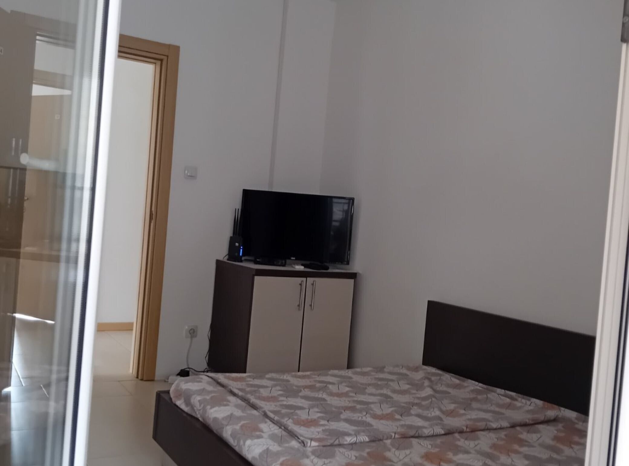 1 bedroom, internet, bed sheets