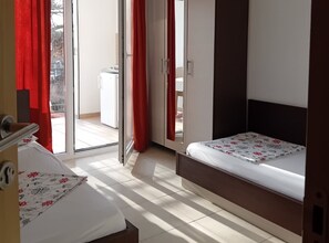 Internet, bed sheets - Superior Studio Apartment with Sea View and Terrace (Sutomore)